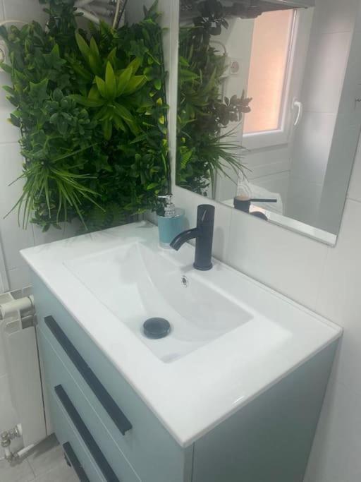 Apartamento En Toledo Ideal Para Visitas A Puy Du Fou Exteriör bild